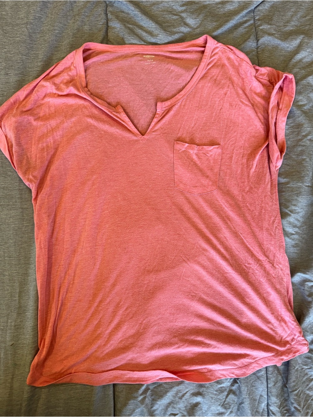 Old Navy Coral V-Neck Short Sleeve Pocket Tee